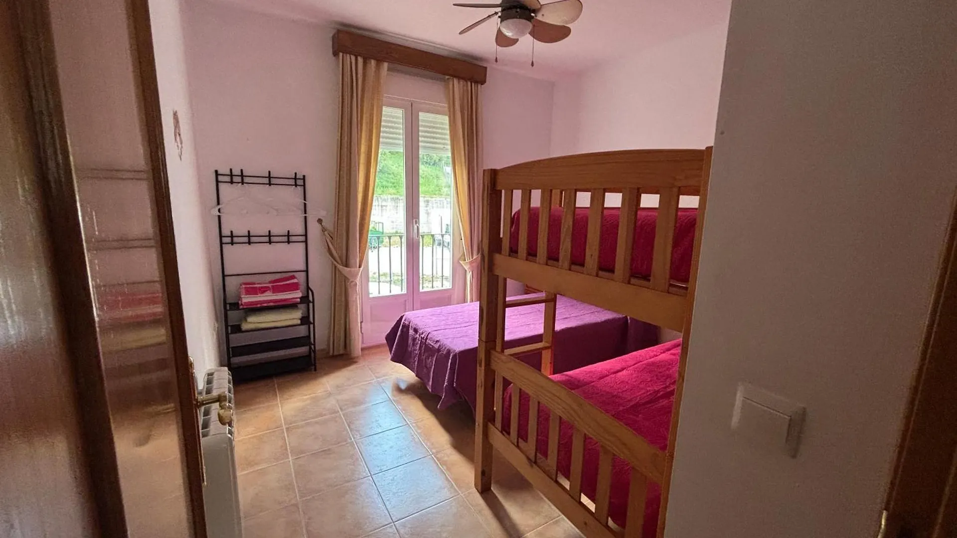 Casa Isabel Holiday home Benaojan